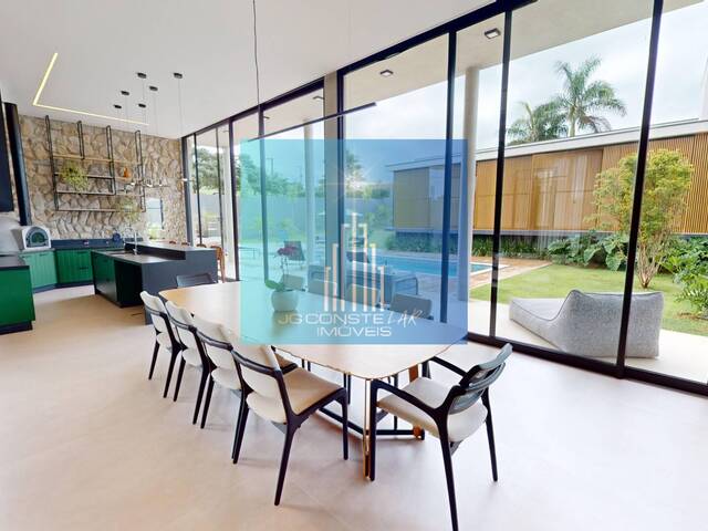 #50 - Apartamento para Venda em Guararema - SP - 1